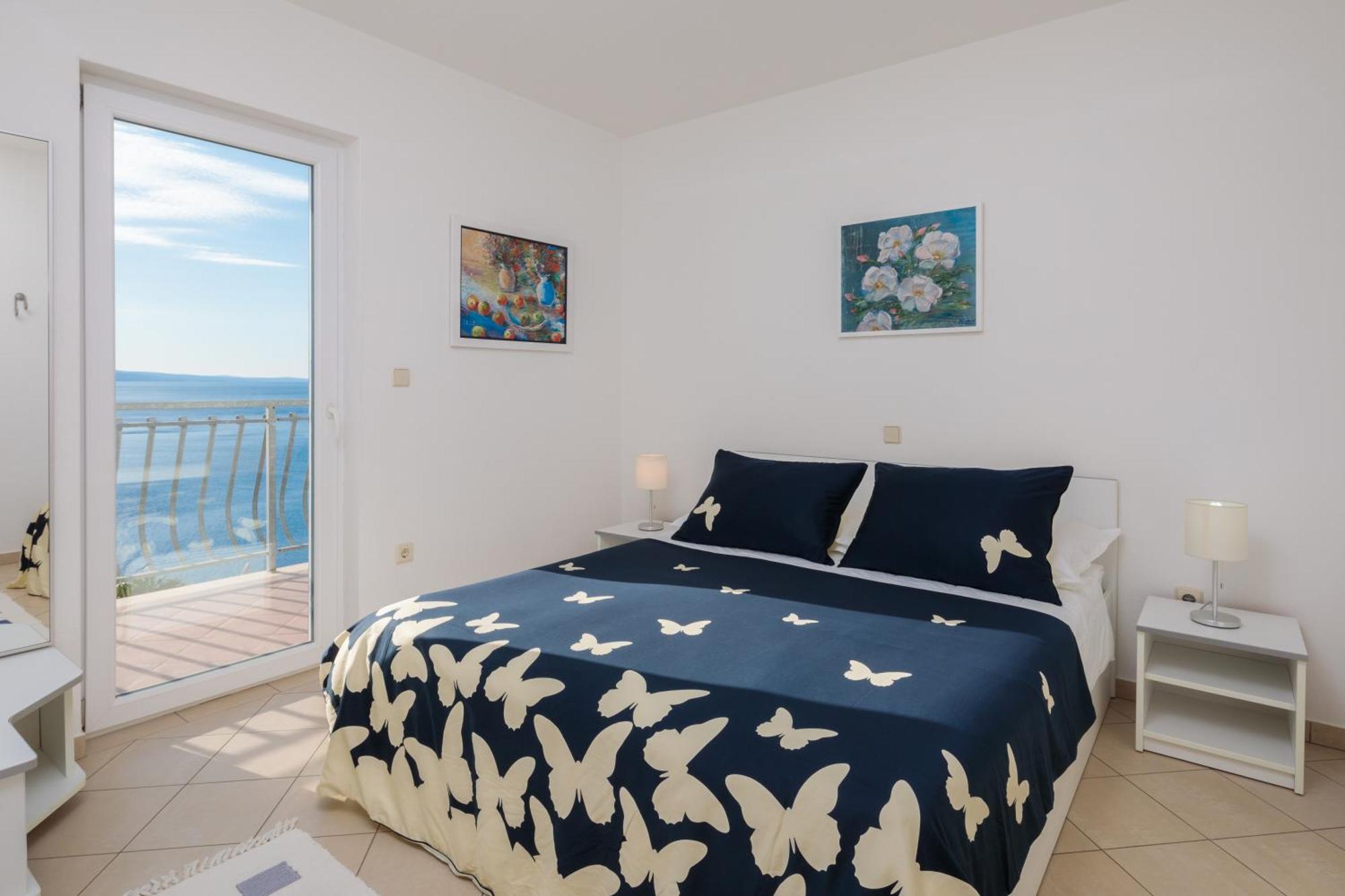 Beach Penthouse Diamond Omiš Zimmer foto